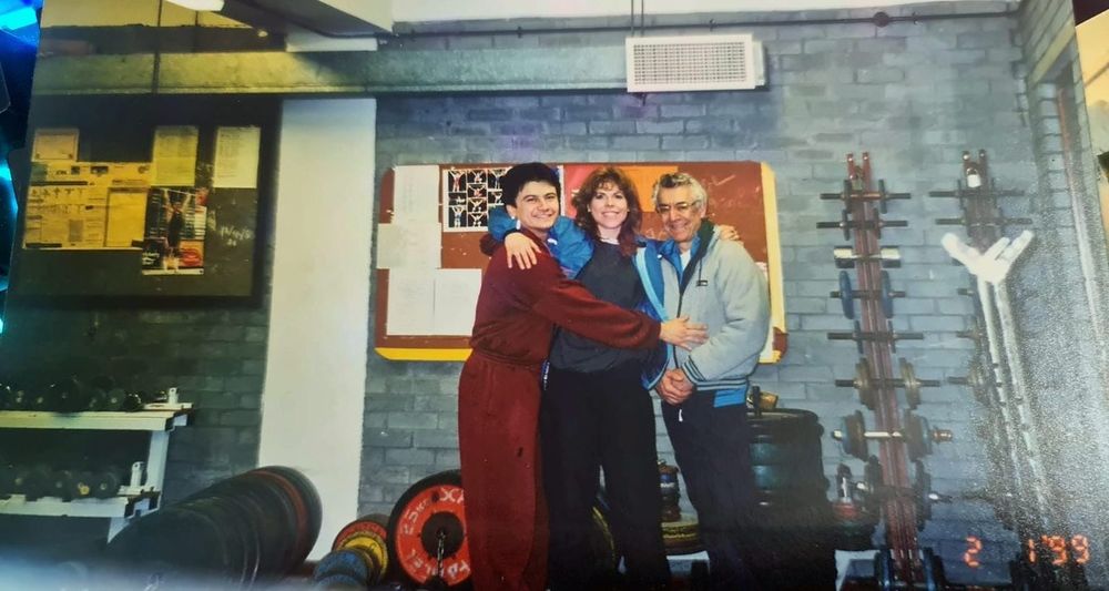 Brian with club members in the Woking gym, 1999